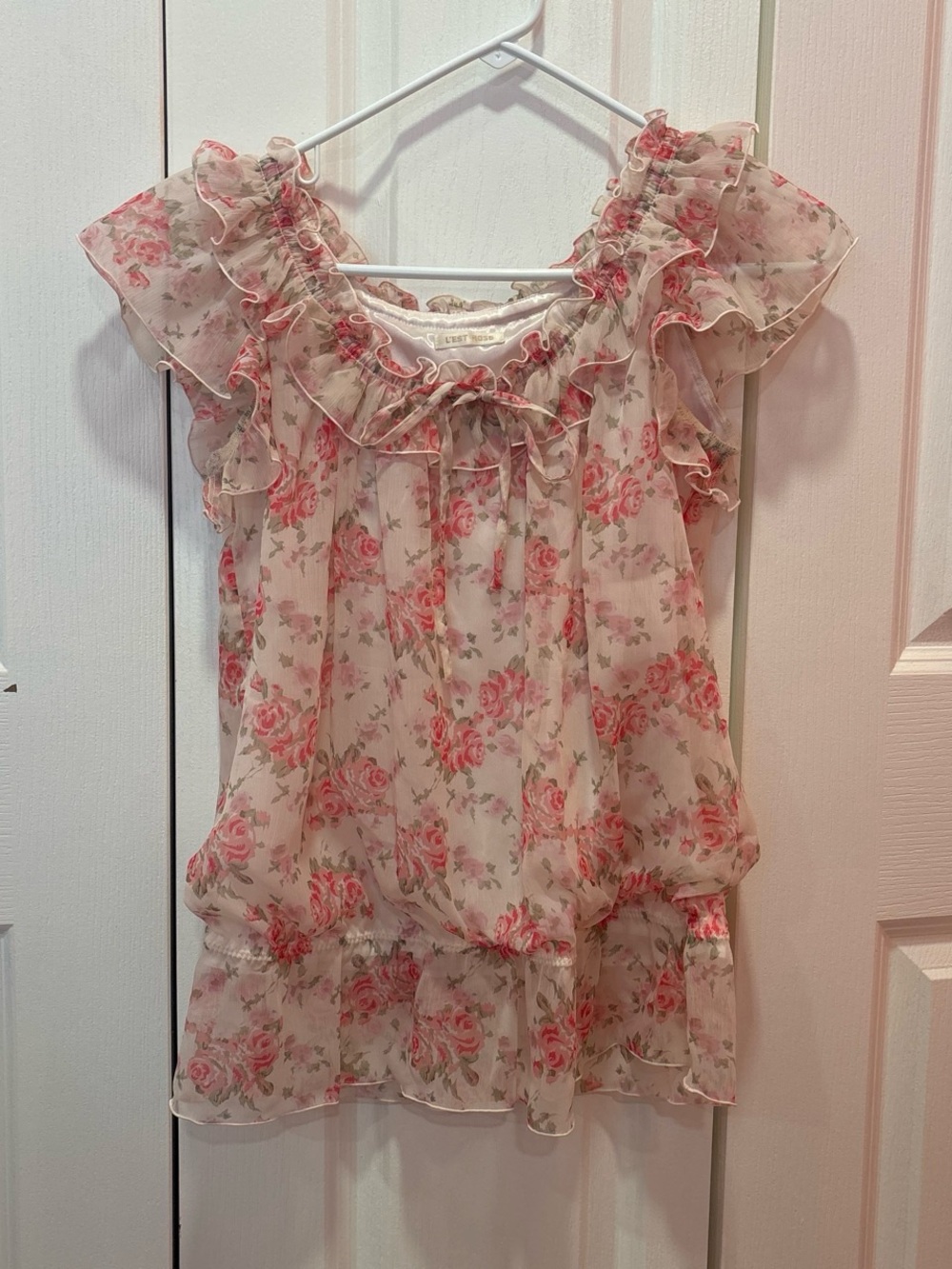LIZ LISA Pink Floral Ruffle Blouse